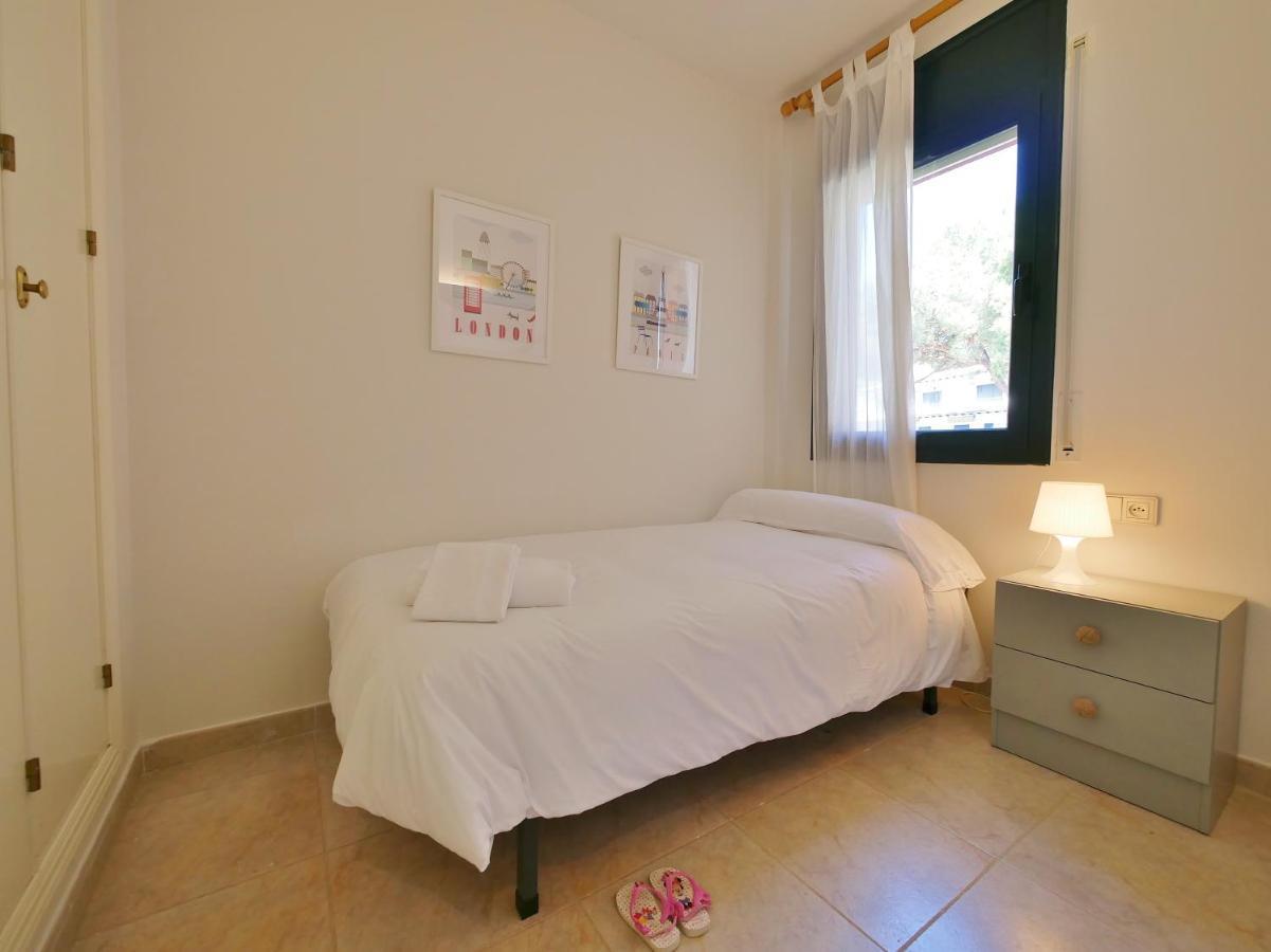 Apartment Con Piscina En