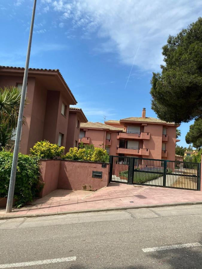 Con Piscina En Apartamento